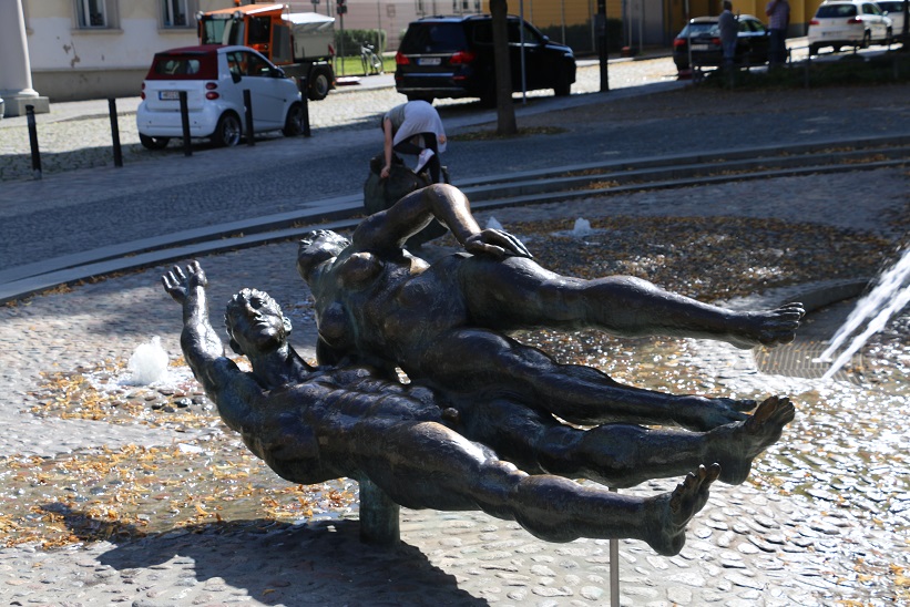 PornoBrunnen2